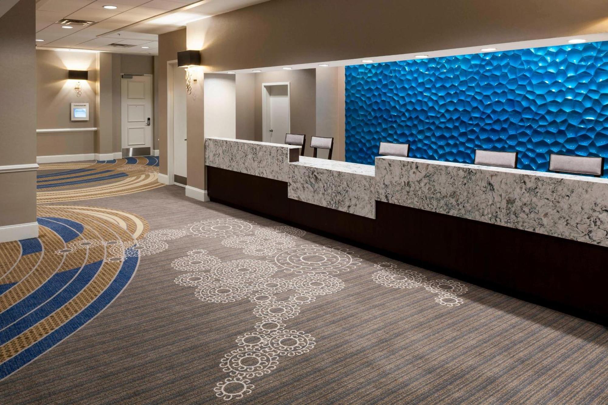 Richmond Marriott Hotel Ngoại thất bức ảnh